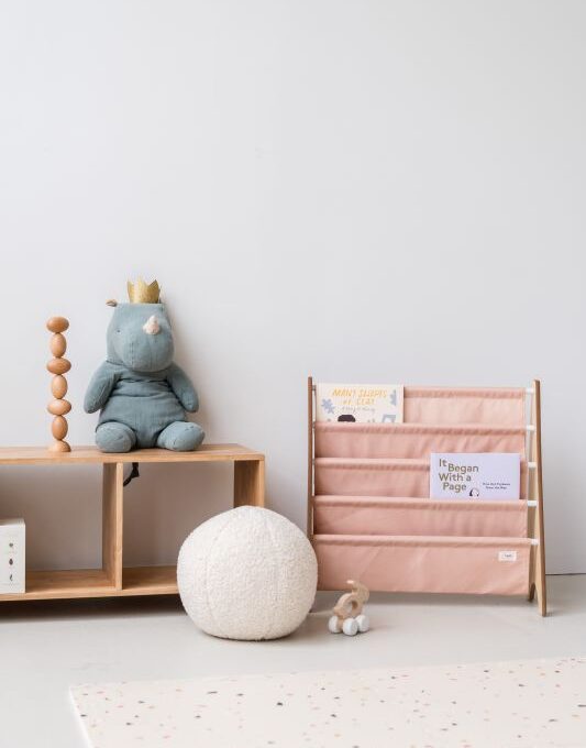 Βιβλιοθήκη από ανακυκλωμένο ύφασμα clay